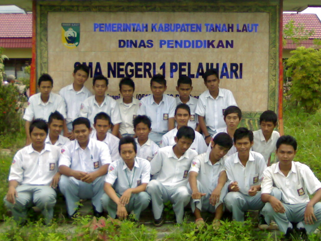 "/tmp/upload/86130a5474943b398e513755c2e2f9b8ffae81f0e39111e8e0bb51516b0b8f471/AmpUn sAKuLaHan.jpg"